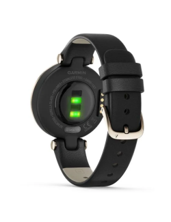 Reloj Garmin Lily® - Classic Bisel en dorado crema con carcasa y correa de cuero italiano en negro