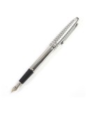 montblanc-estilografica-meisterstueck-classique-de-acero-inoxidable-con-grabados-a-laser