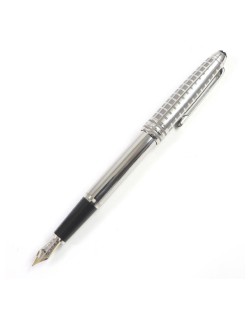 montblanc-estilografica-meisterstueck-classique-de-acero-inoxidable-con-grabados-a-laser