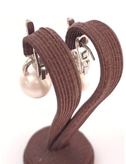 Pendientes-oro-18k-con-diamantes-con-perla-australiana